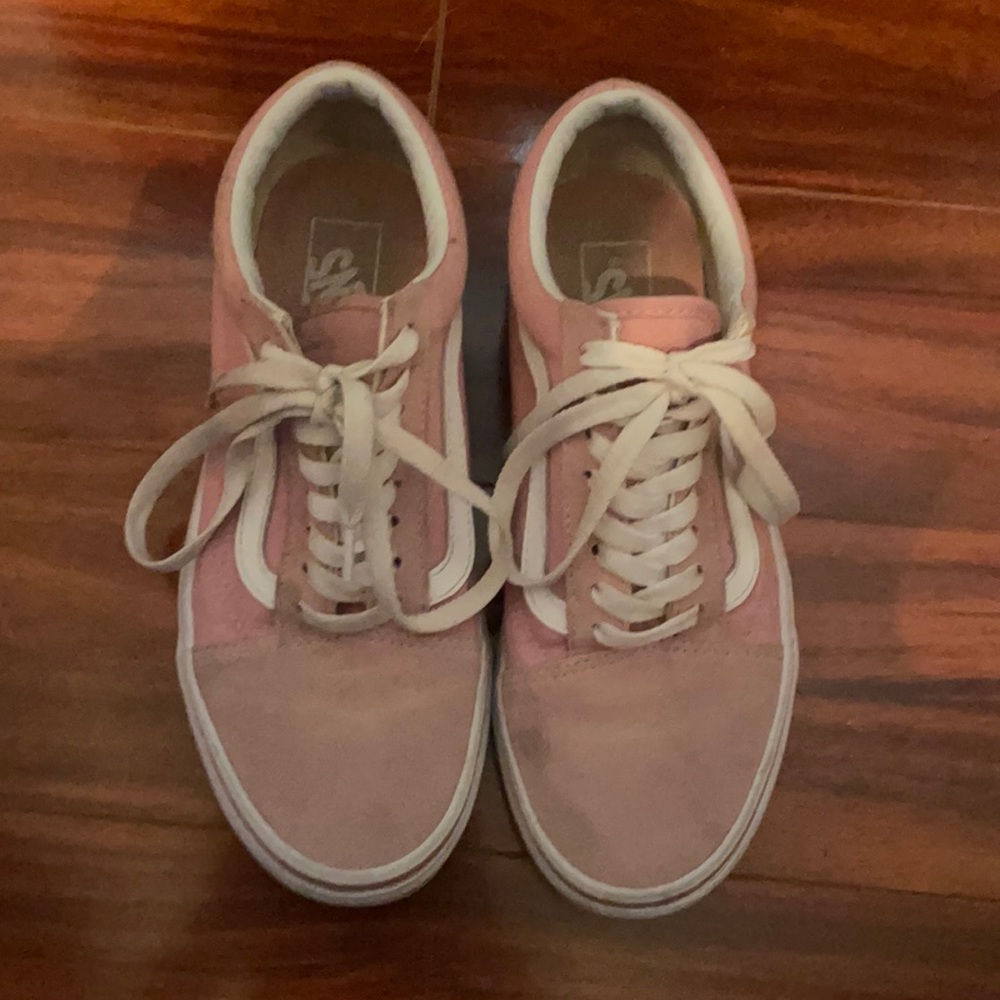 Old skool pink vans
